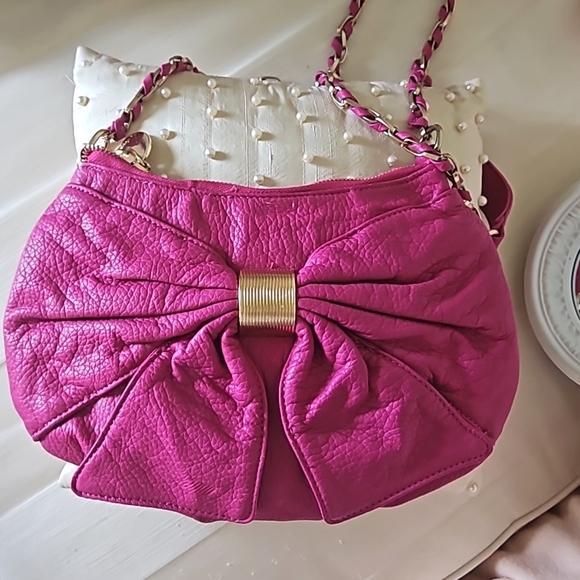 Deux Lux Handbags - Deux Lux Bow Crossbody Purse